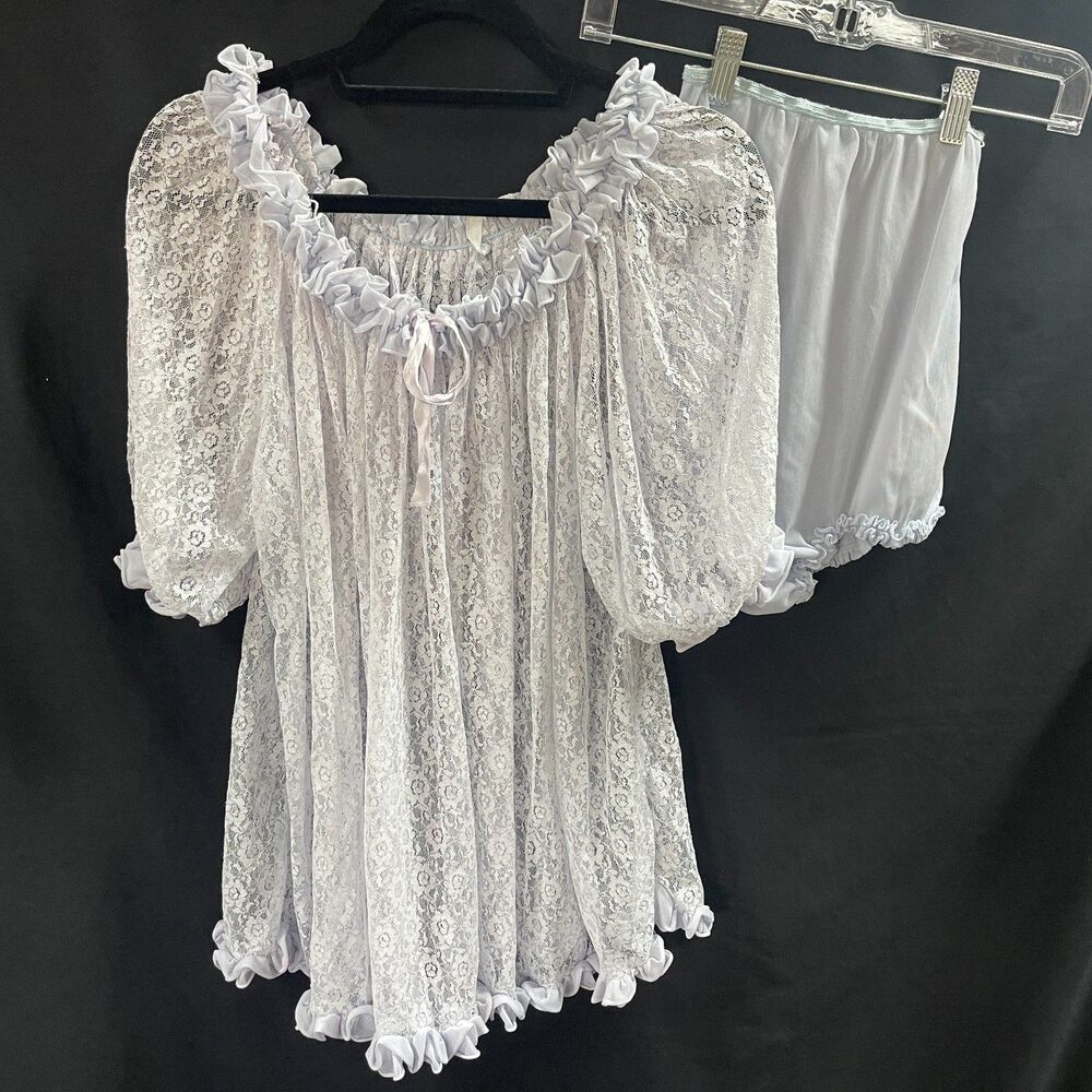 Lingerie Baby Doll 2 Piece Set Light Purple Lavender Top and Undies Medium